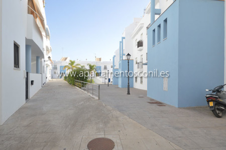 Apartamento en Conil en urbanización