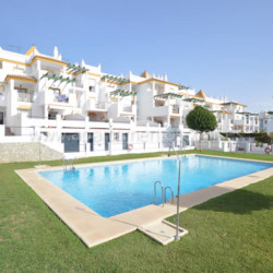 Apartamento en Conil con piscina