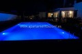 Piscina de noche