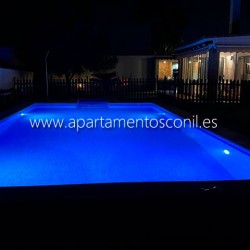 Piscina de noche